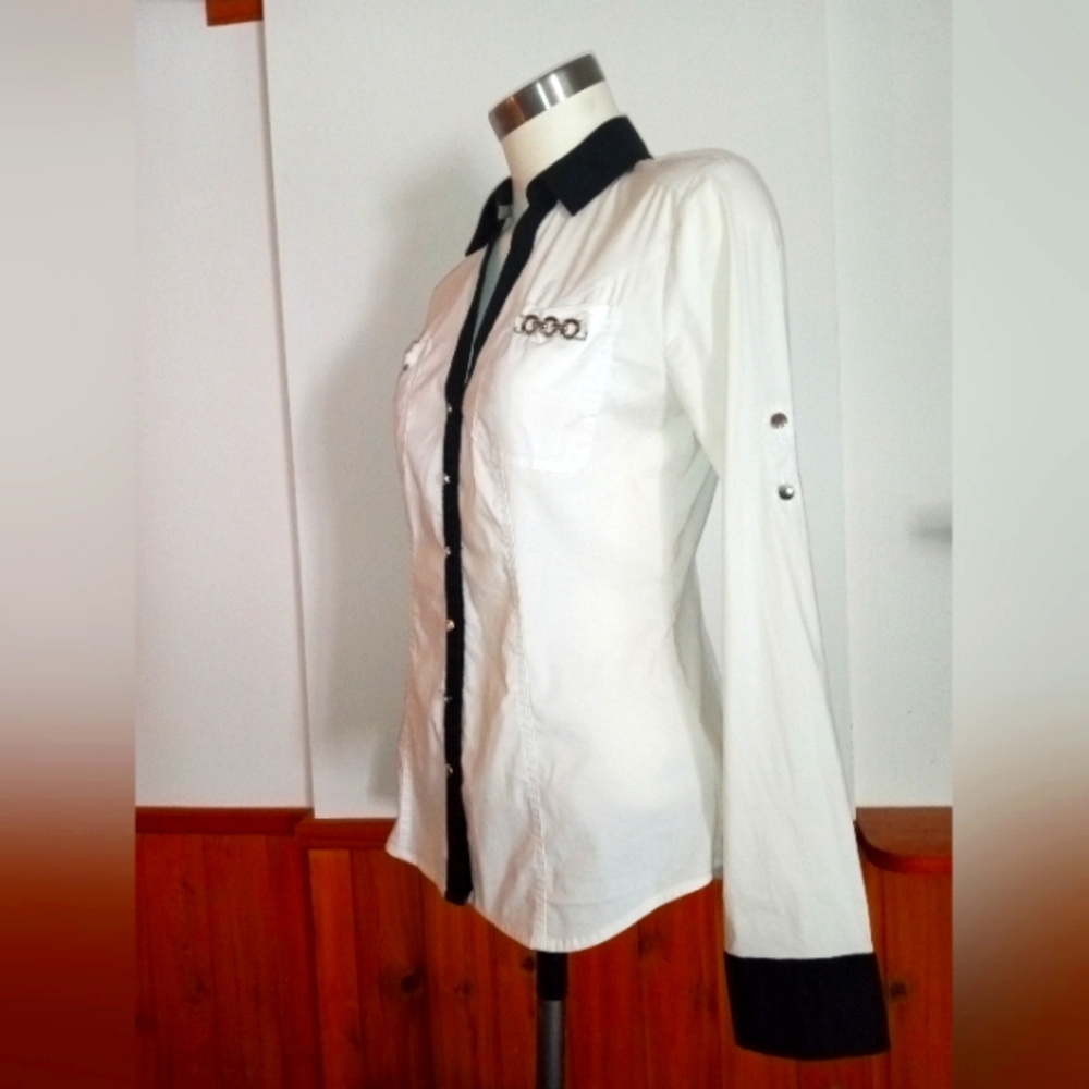 Express The Essential Shirt